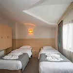 Melita Hotel