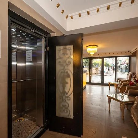 メルタ イスタンブール