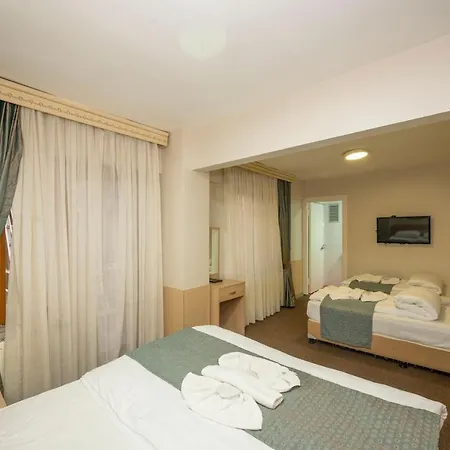 Melita Hotell 3*
