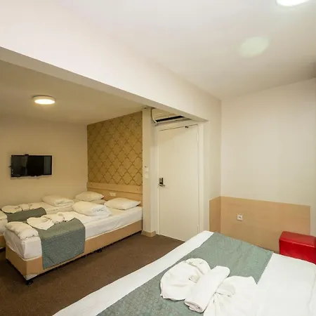 Otel Melita 3*